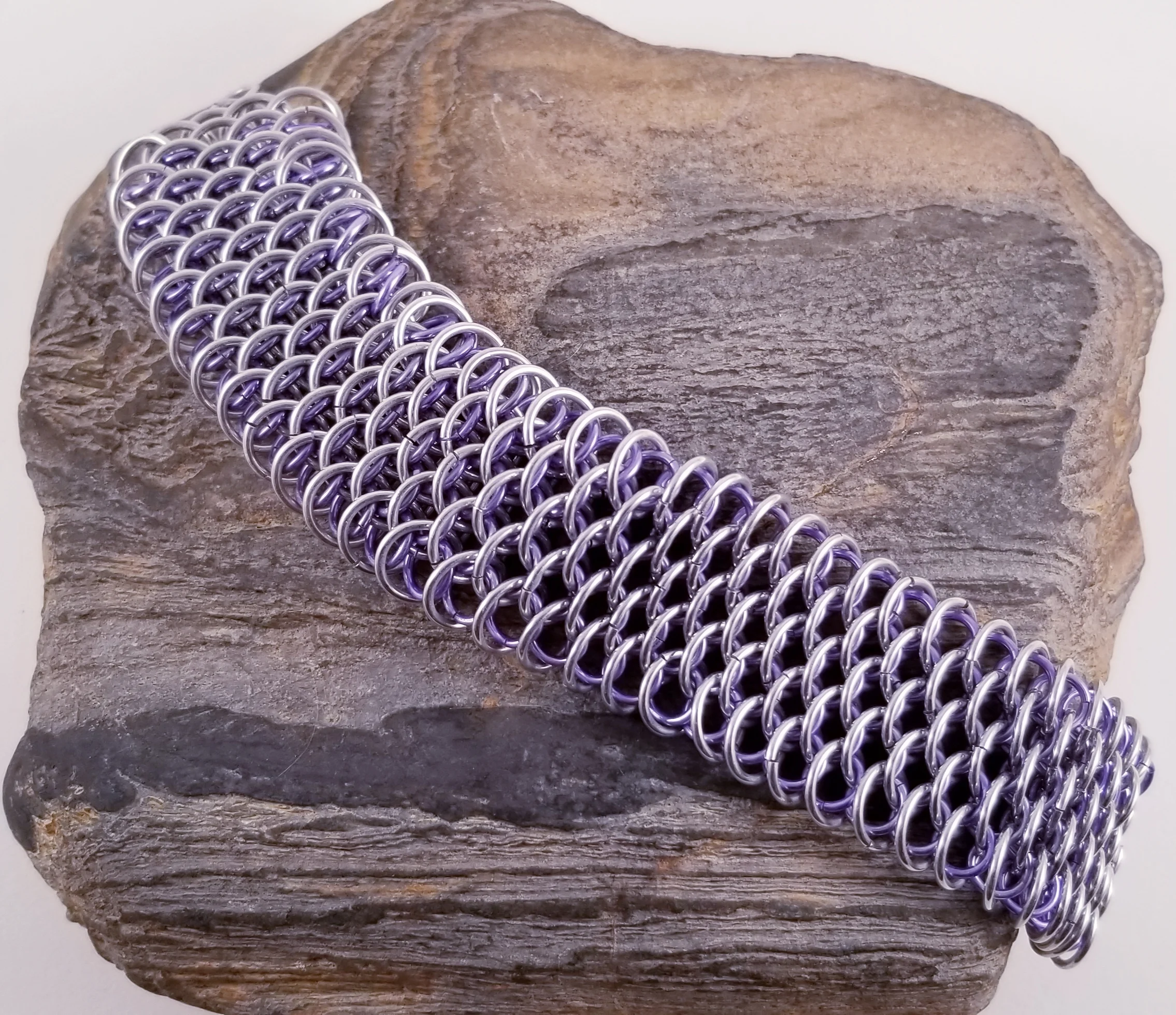 Bracelet- Dragonscale Silver and Lavender 