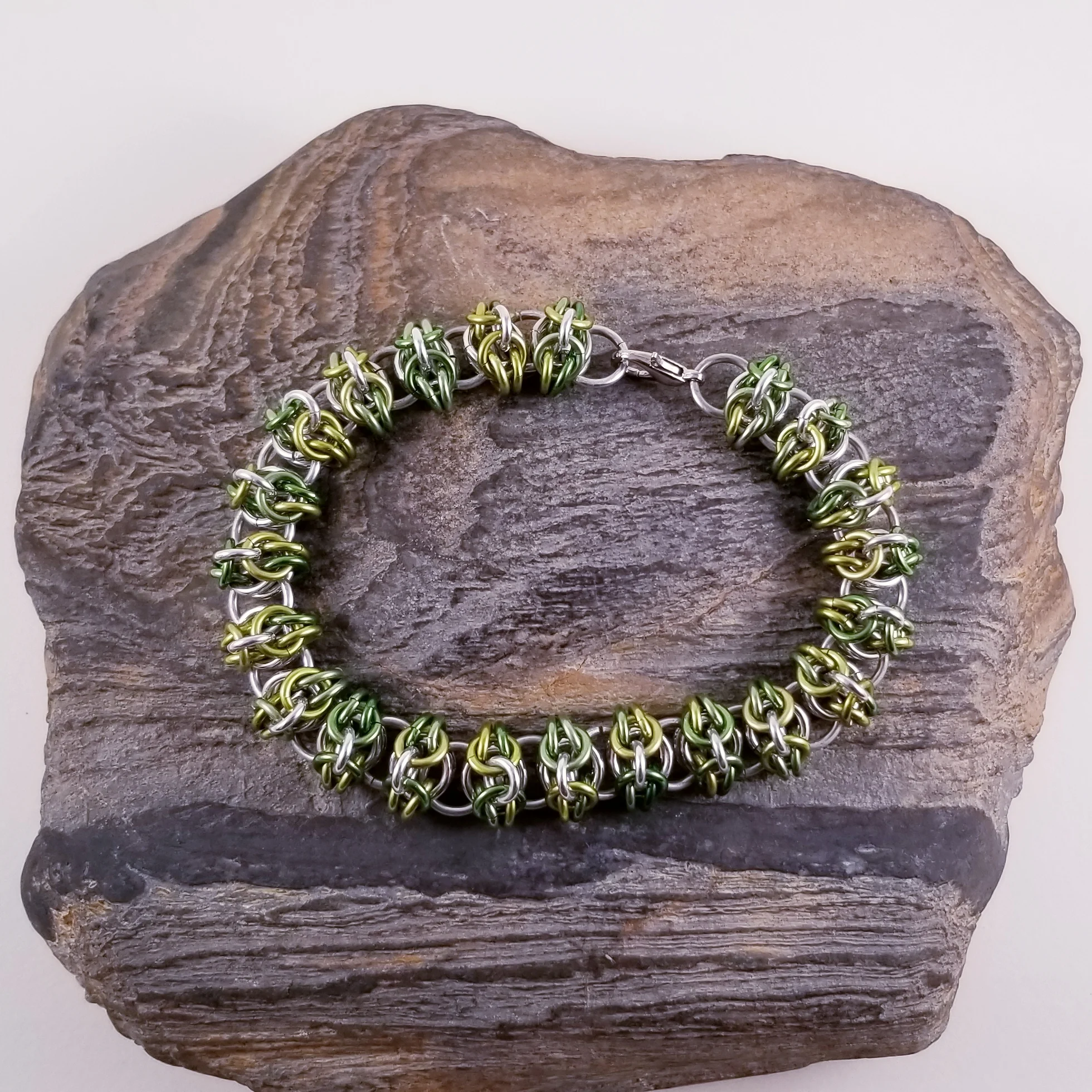 Bracelet- Celtic Spikes Shades of Green