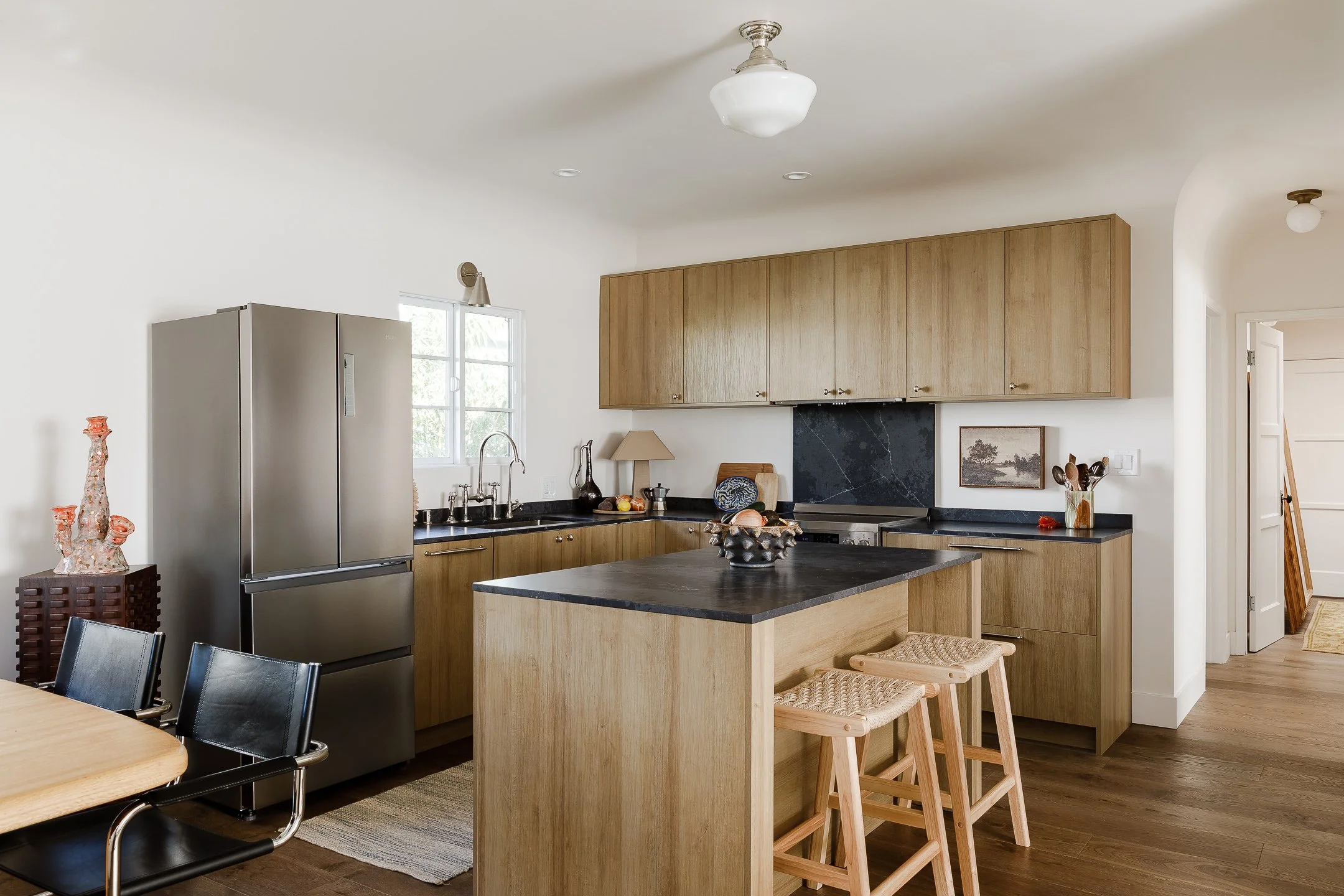 0016 2330 Shoredale MLS.jpg