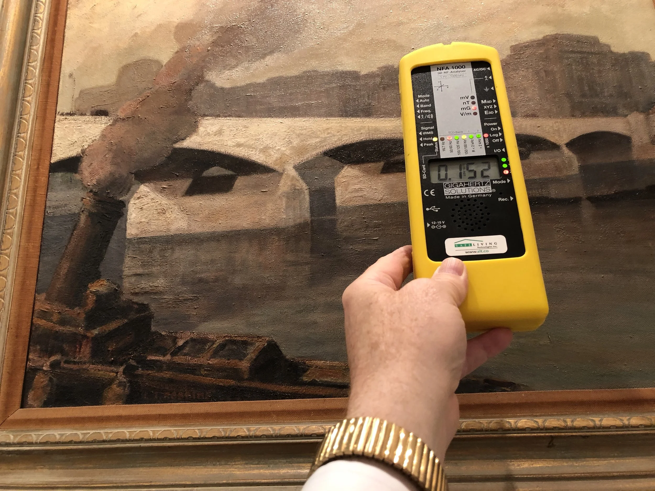 Using one of our NFA 1000’s, we detected what turned out to be a wiring error behind this painting. We are measuring an ELF (Extremely Low Frequency) 60 Hertz AC Magnetic Field’s Flux Density at 152 mG (milligauss) TRMS.
