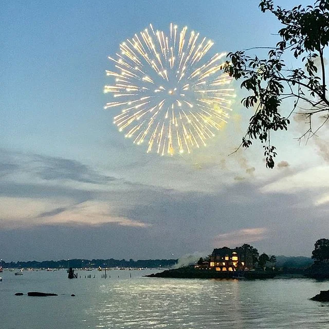 As a Brit - Happy 4th! Great to have the day off💚