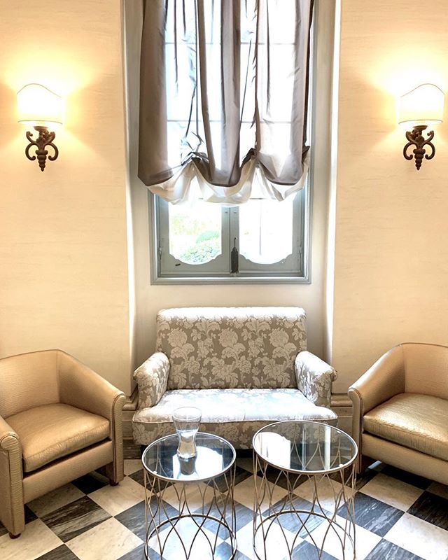 Feeling inspired in Rome and loving the monastery minimalist style @HotelDonnaCamillaSavelli while dropping my freshman at college 💚#Trastevere #Borromini