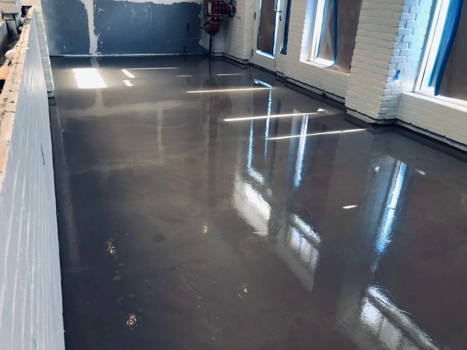 SELF LEVELING CONCRETE CONTRACTORS