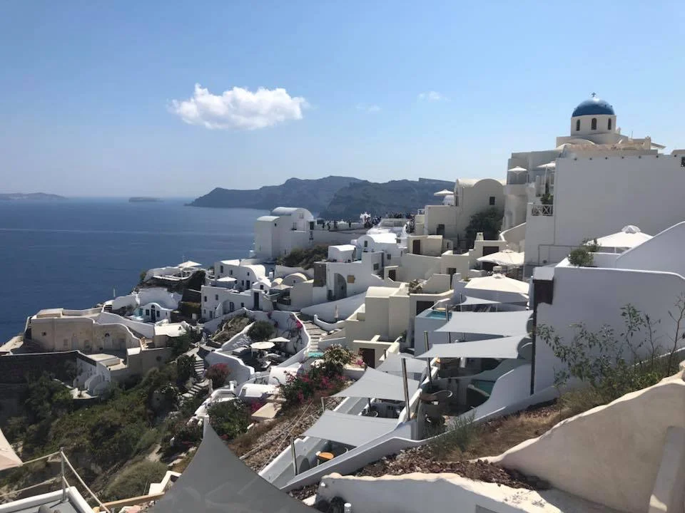 santorini2.jpg
