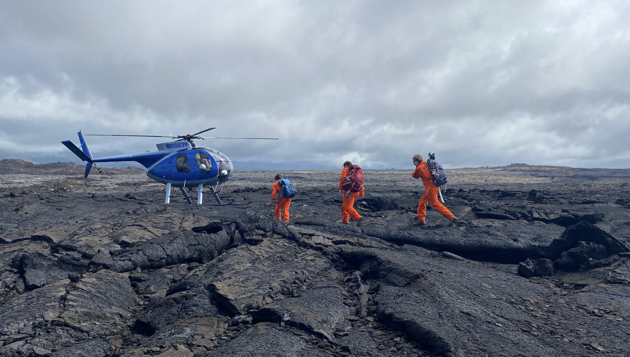  Field team leaving for the day during the 2022 Pāhala field deployment. 