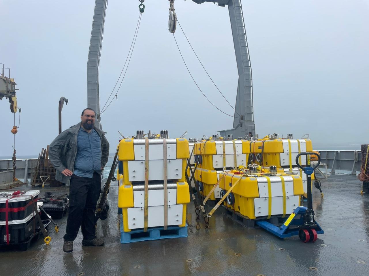  PhD student Iván Rojas-Churkovic participating as a member of the science party aboard an OBS deployment cruise near Vanuatu led by Doug Wiens. 