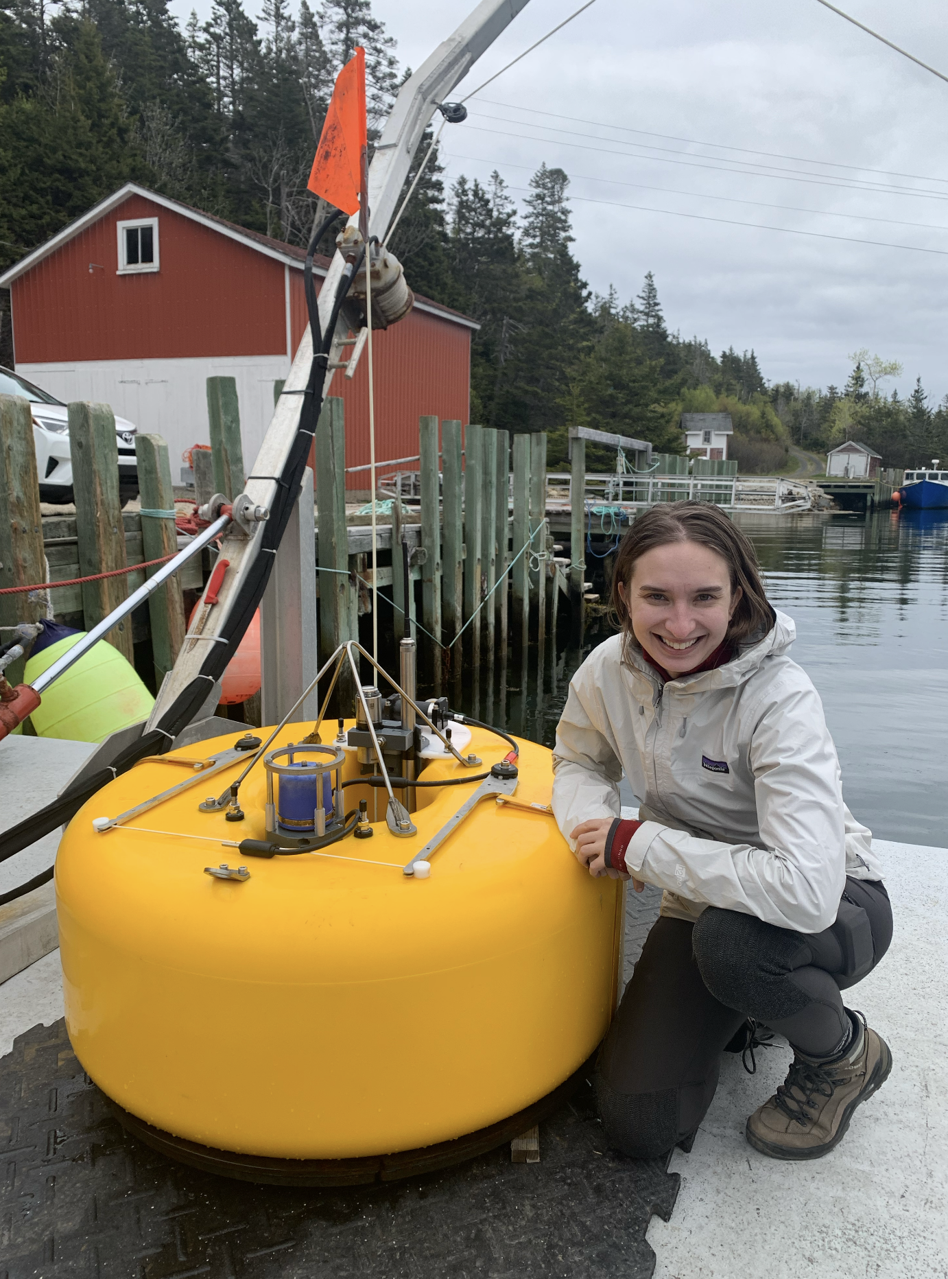  Helen participating in a deployment of a Canadian OBS during the Marine Seismology Workshop in Halifax in 2023. 