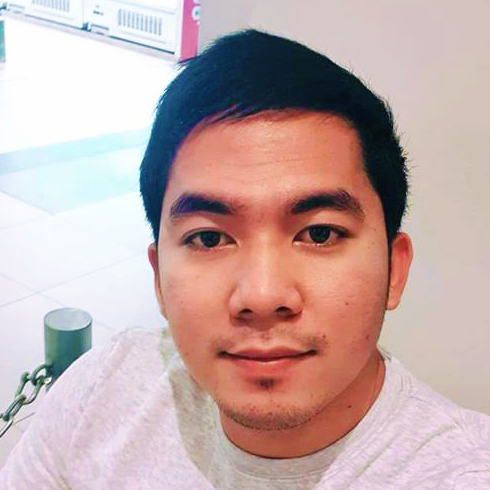 Renzon Cruz .jpg