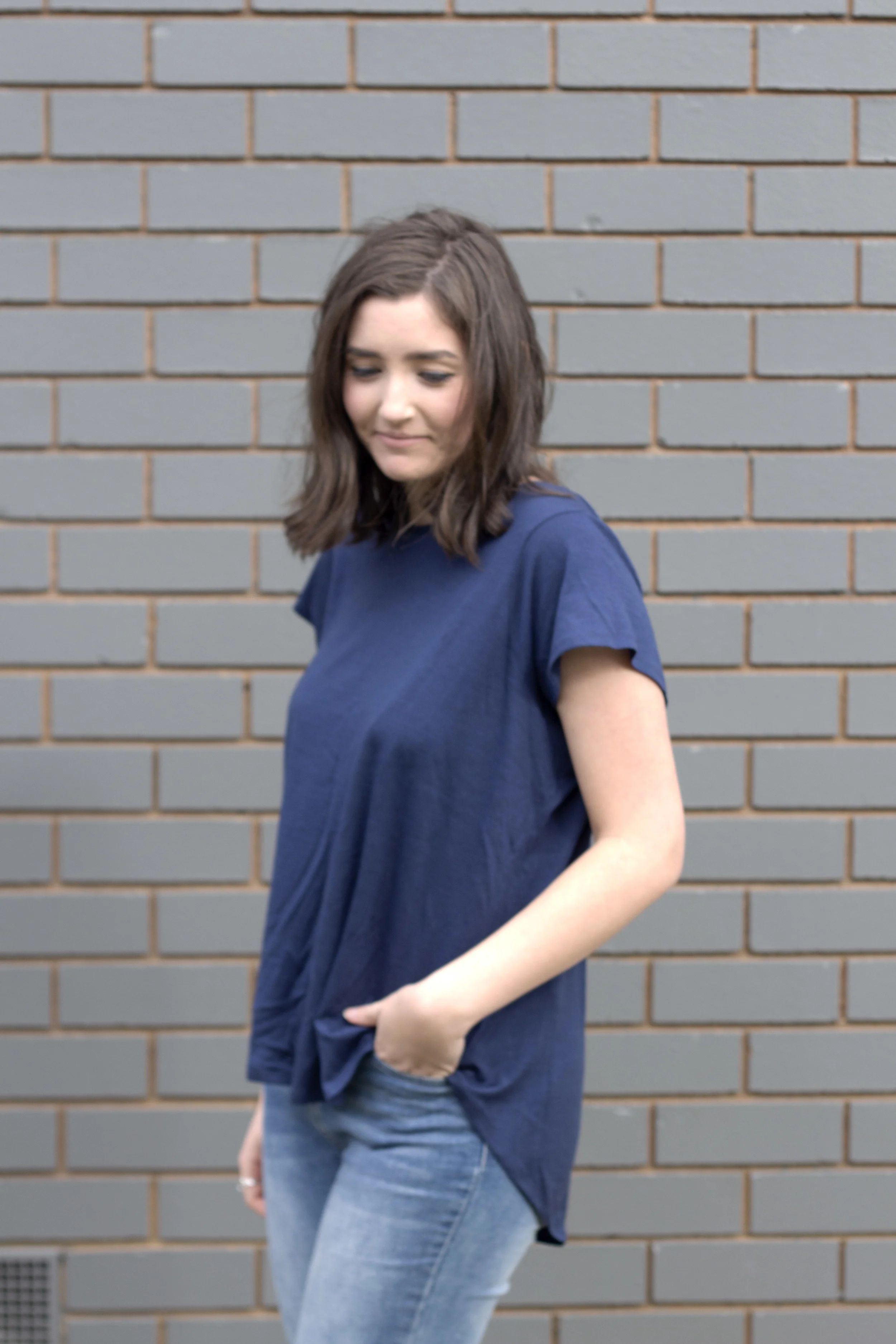 navy tshirt3.jpg