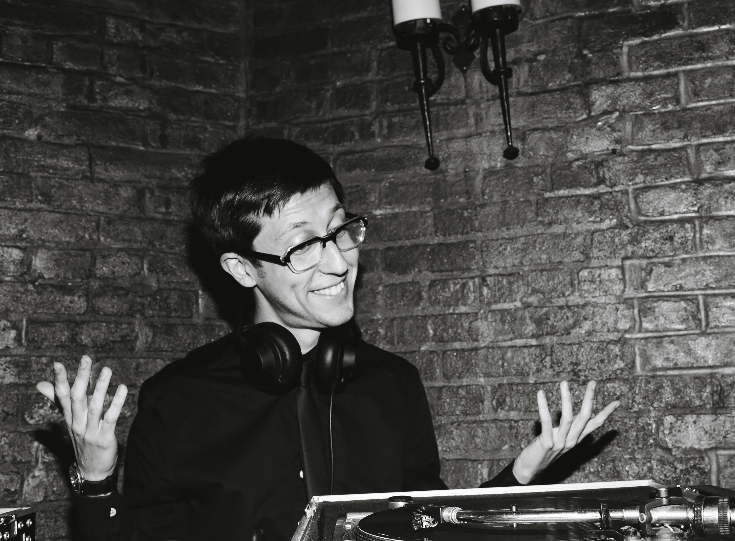 DJ SAM TURNER HI RES.jpg