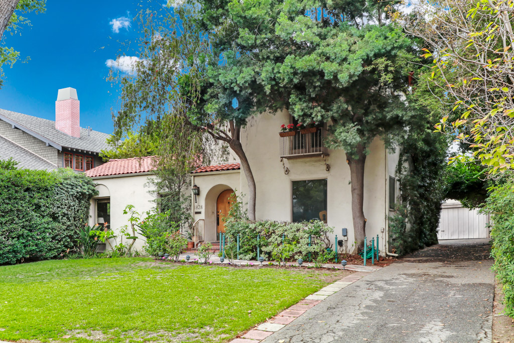 LowResMLS-real-estate-photography-1828+Laurel+St-South+Pasadena+(2+of+22).jpg