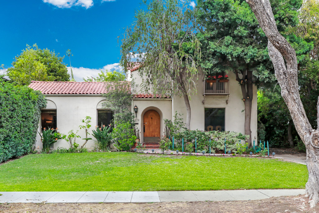 LowResMLS-real-estate-photography-1828+Laurel+St-South+Pasadena+(1+of+22).jpg