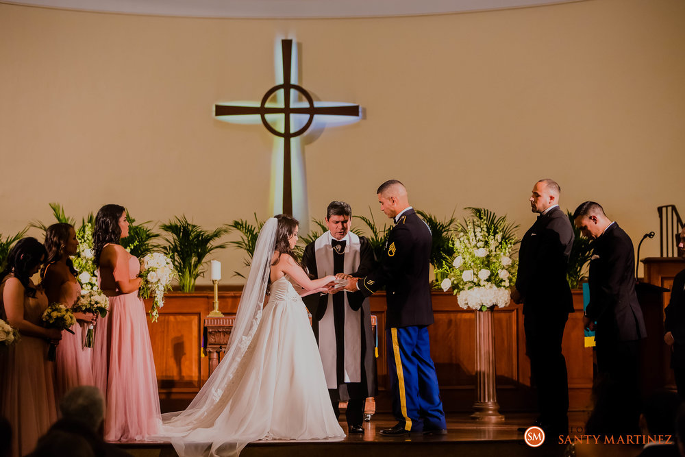 Wedding First Miami Presbyterian Church - Photography by Santy Martinez-20.jpg