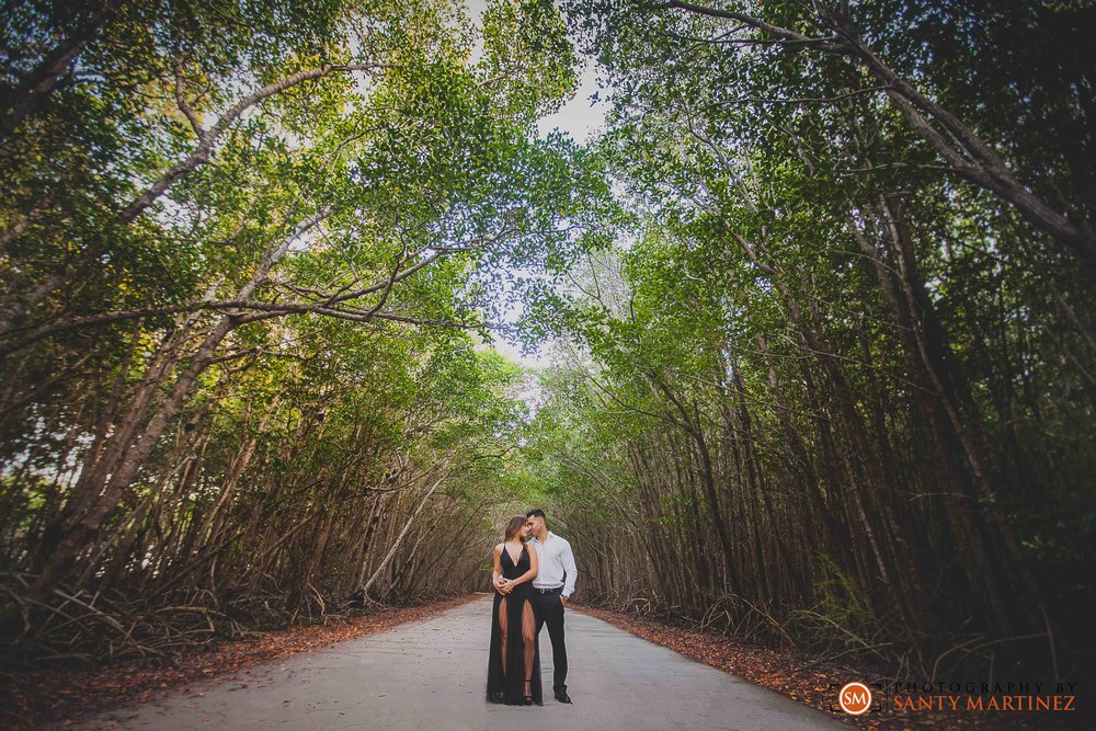 Miami Firefighter Engagement Session - Photography by Santy Martinez-19.jpg