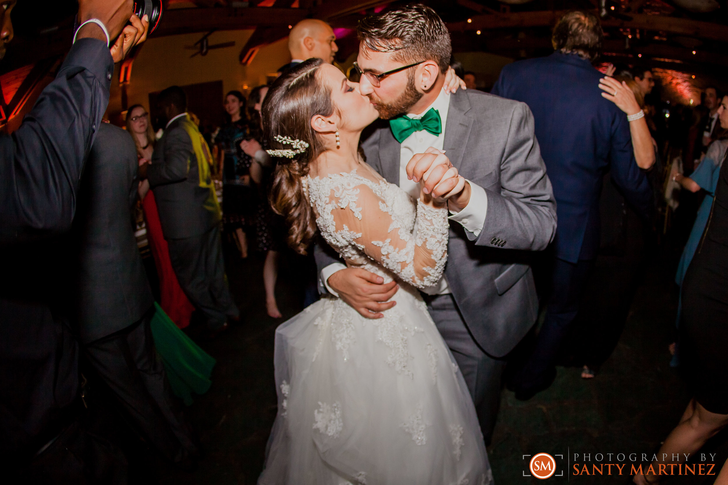 Wedding - Fairways - Crandon Park - Santy Martinez-41.jpg