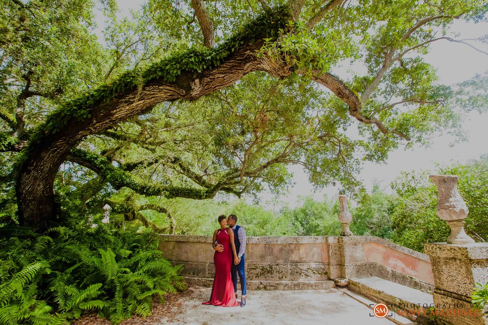 Engagement Session at Vizcaya - Santy Martinez-5.jpg