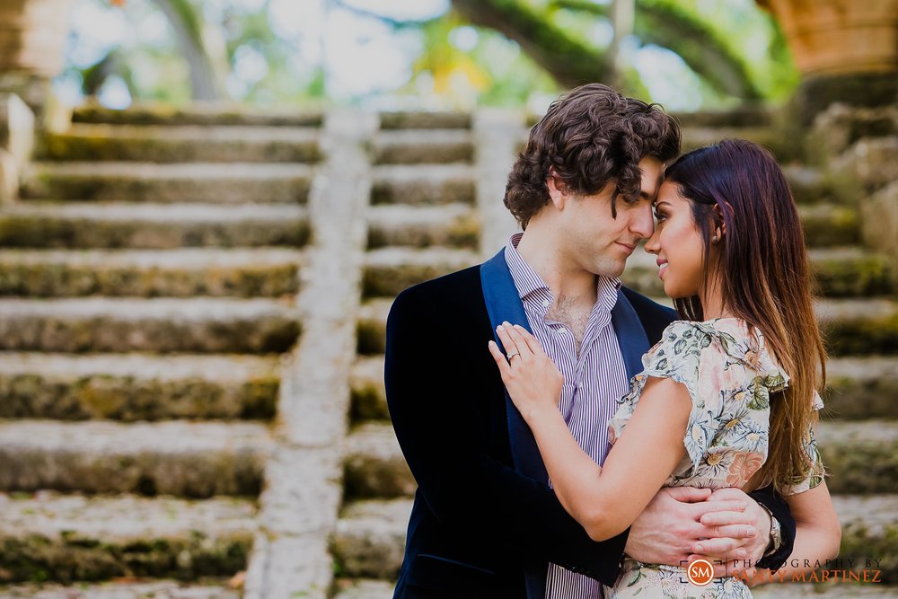 Vizcaya Engagement Session - Santy Martinez Photography-7.jpg