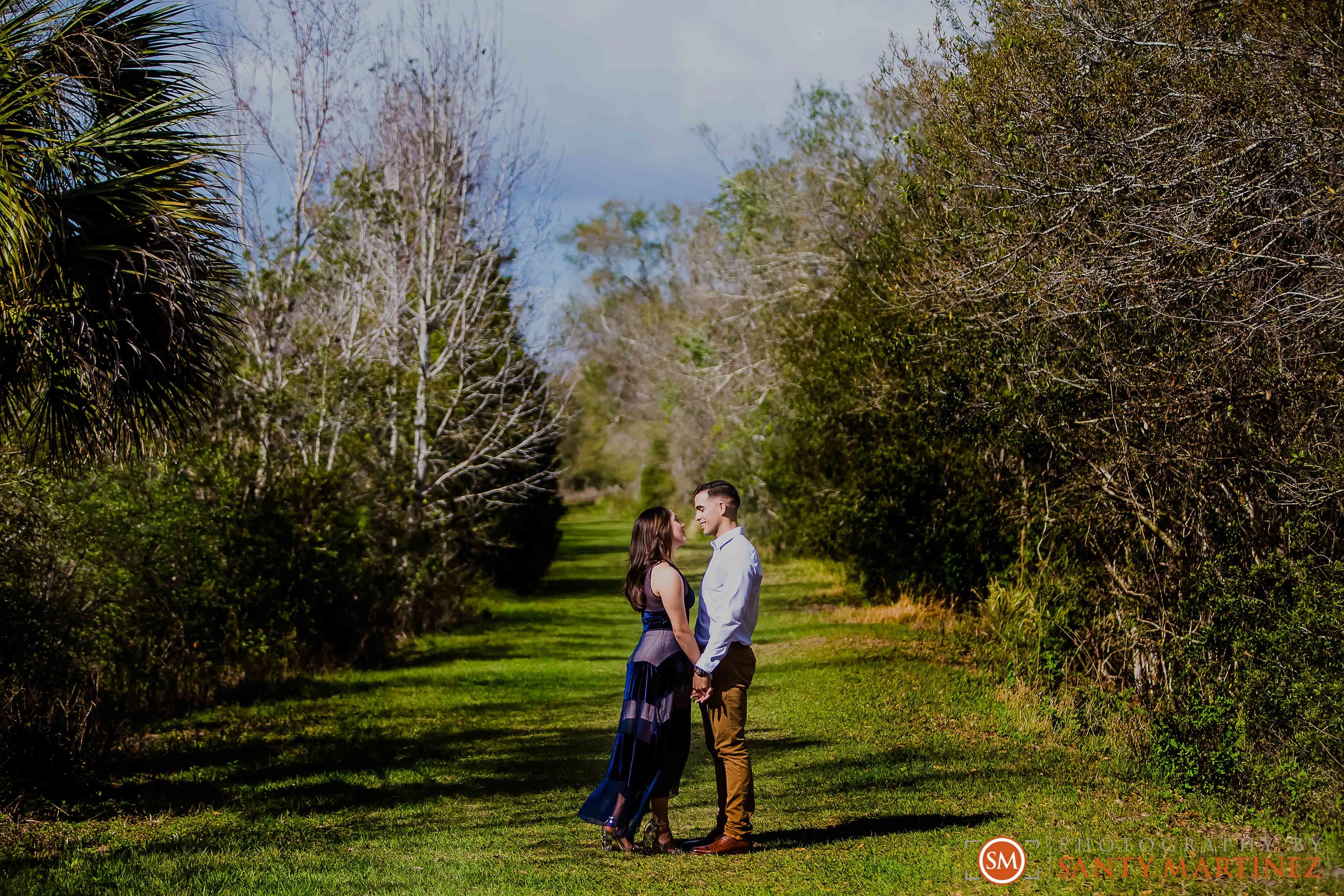 Engagement Session Florida Botanical Gardens - Photography by Santy Martinez-4.jpg