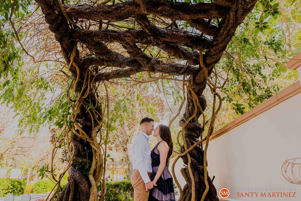 Engagement Session Florida Botanical Gardens - Photography by Santy Martinez-8.jpg