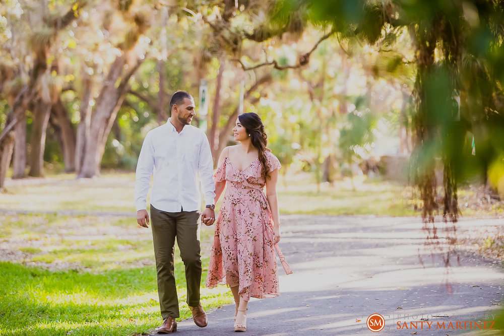 Engagement Session Matheson Hammock Park - Photography by Santy Martinez-7.jpg