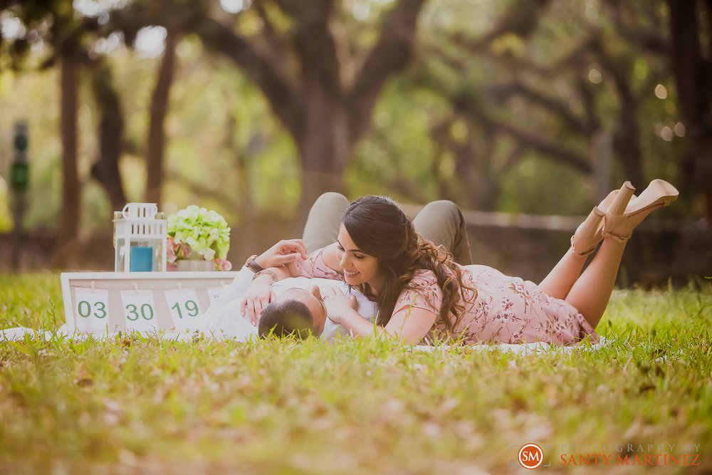 Engagement Session Matheson Hammock Park - Photography by Santy Martinez-13.jpg