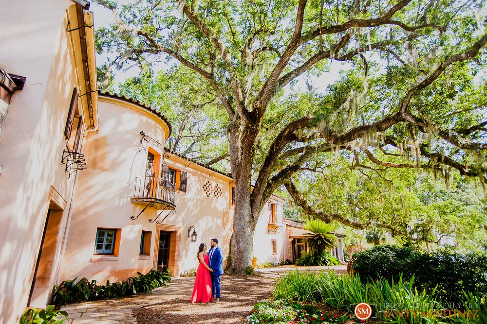 Engagement Session Bok Tower Gardens - Santy Martinez Photography-11.jpg