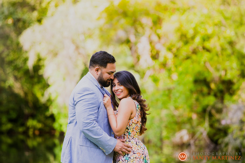 Engagement Session Bok Tower Gardens - Santy Martinez Photography-16.jpg