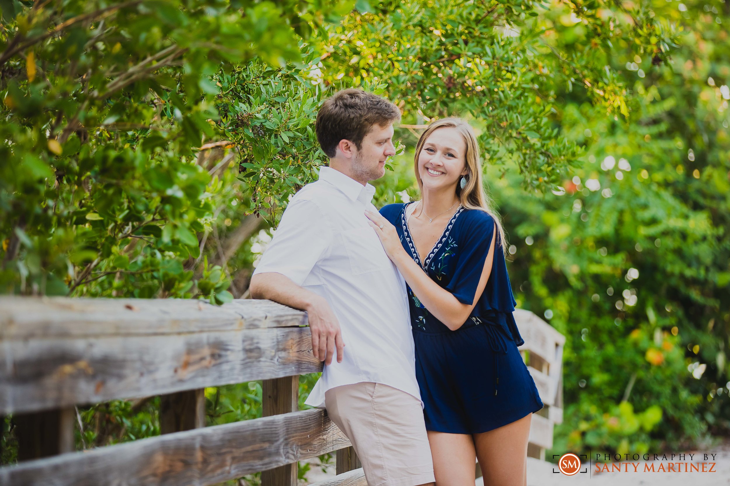 Key Biscayne Engagement Session - Santy Martinez - Miami Wedding Photographers-15.jpg