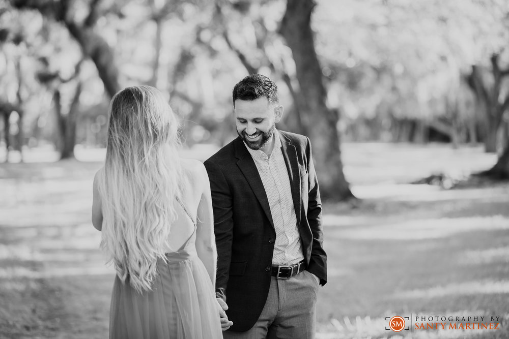 Engagement Session - Matheson Hammock Park - Santy Martinez Wedding Photographer-11.jpg