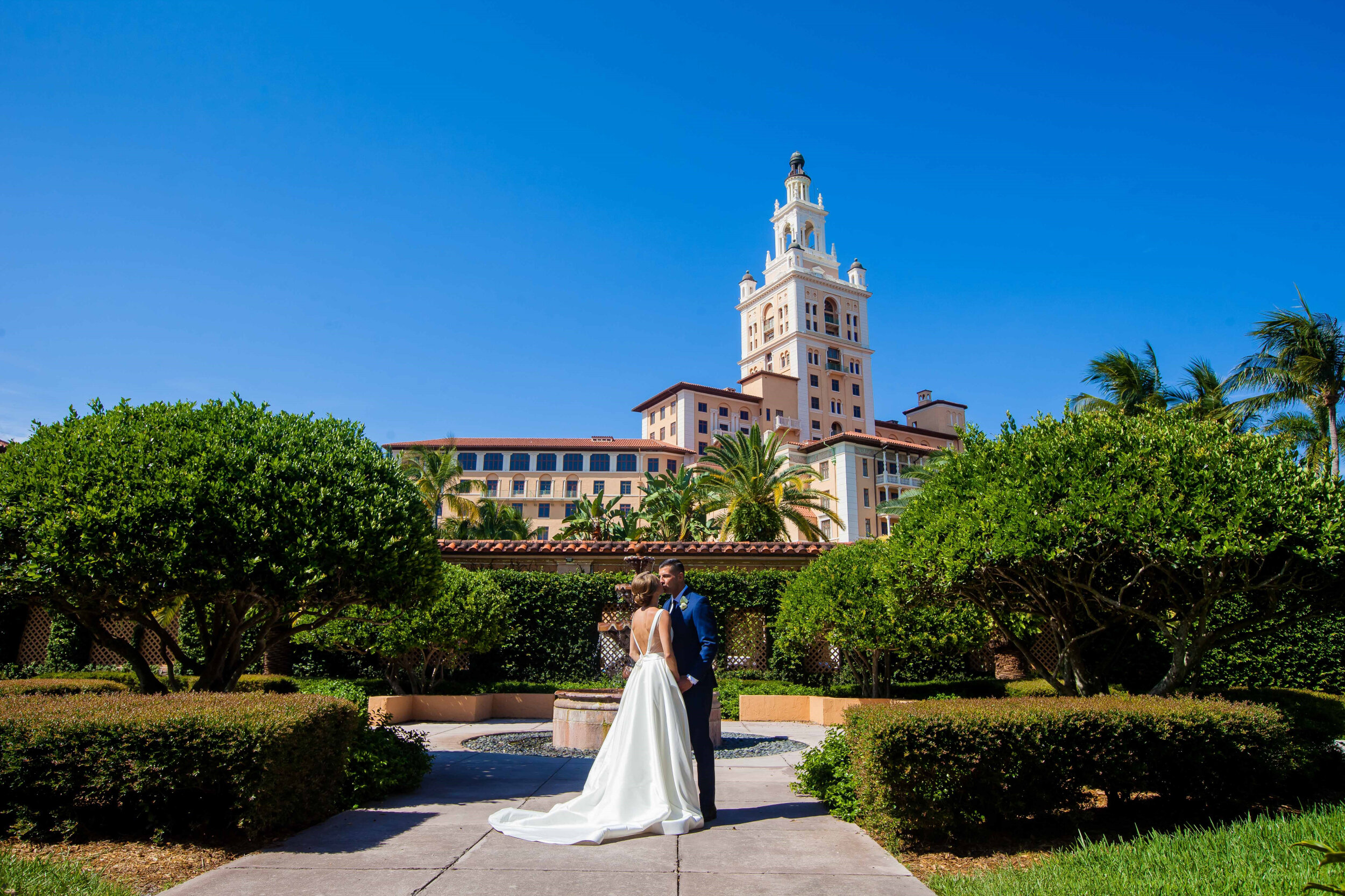 Biltmore Coral Gables - Church of the Little Flower - Wedding - Photography by Santy Martinez 8.jpg