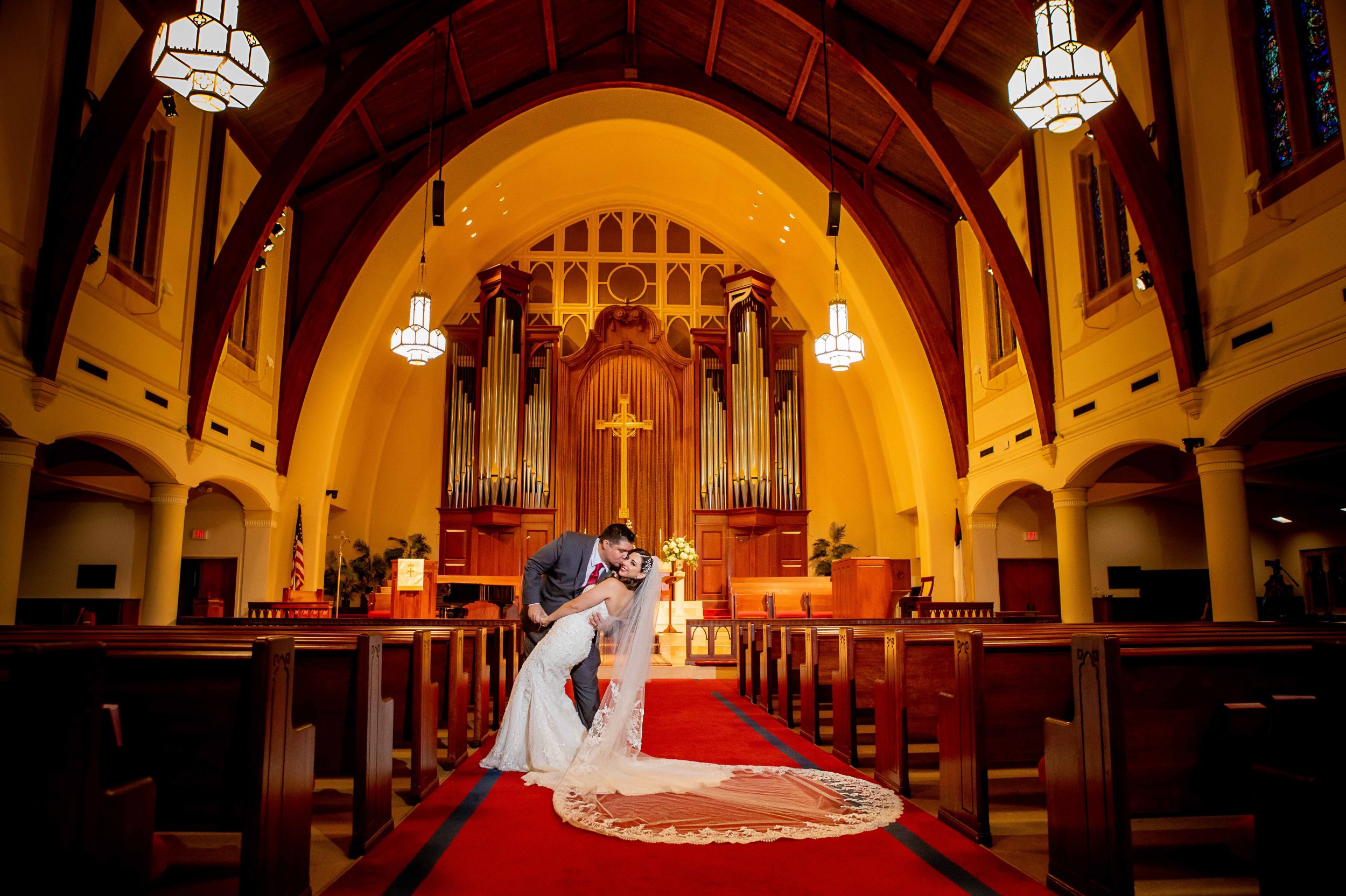 Wedding FIRST UNITED METHODIST CHURCH OF CORAL GABLES - Photography by Santy Martinez 29.jpg