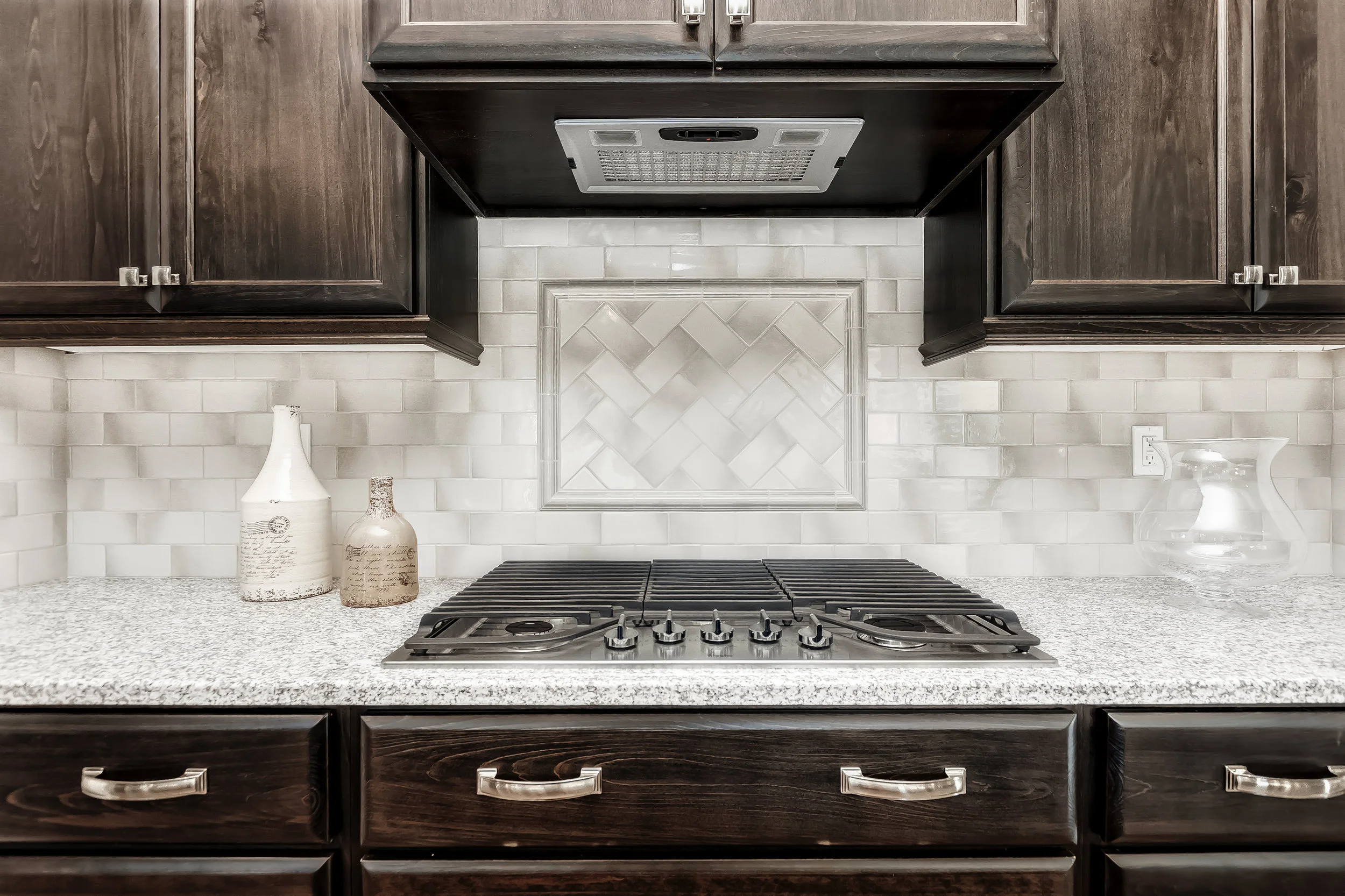 024_Kitchen .jpg