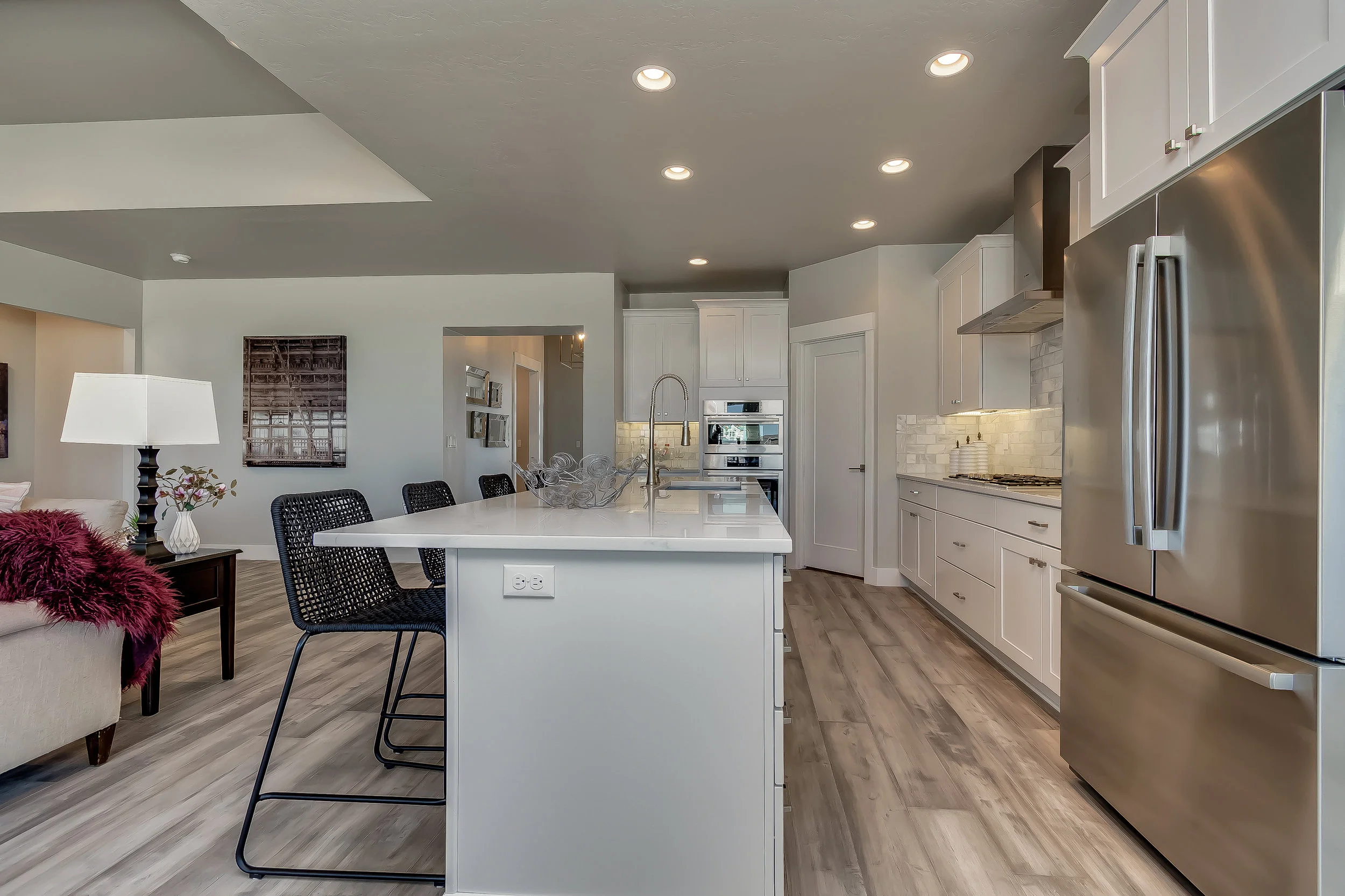024_Kitchen .jpg