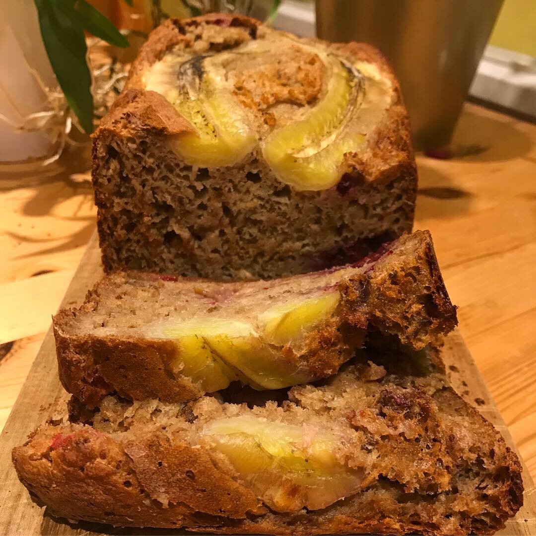  The  B E S T  banana loaf I’ve made yet 