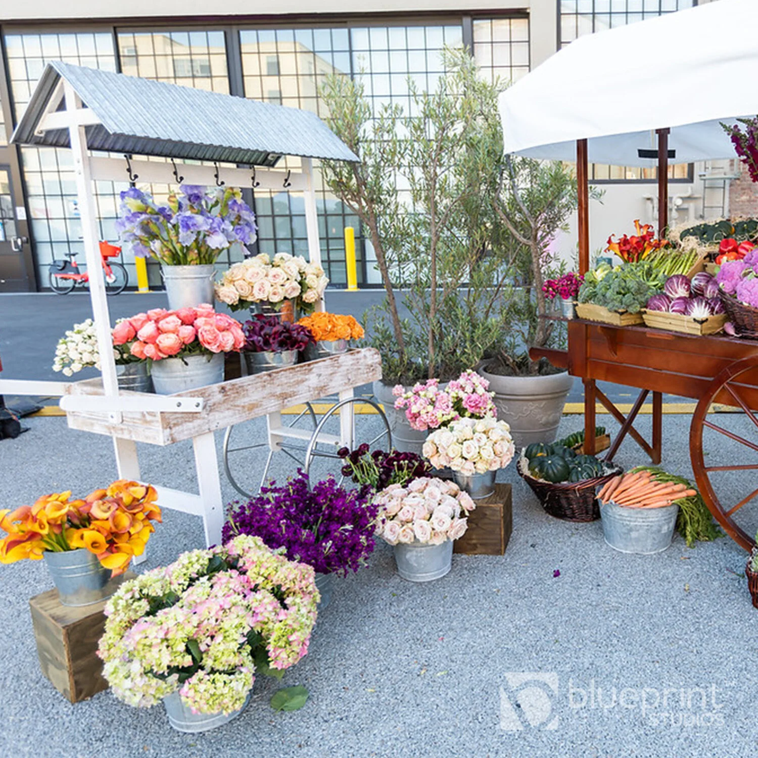 HOLLAND FLOWER MARKET CART — BLUEPRINT STUDIOS EVENT RENTALS SAN