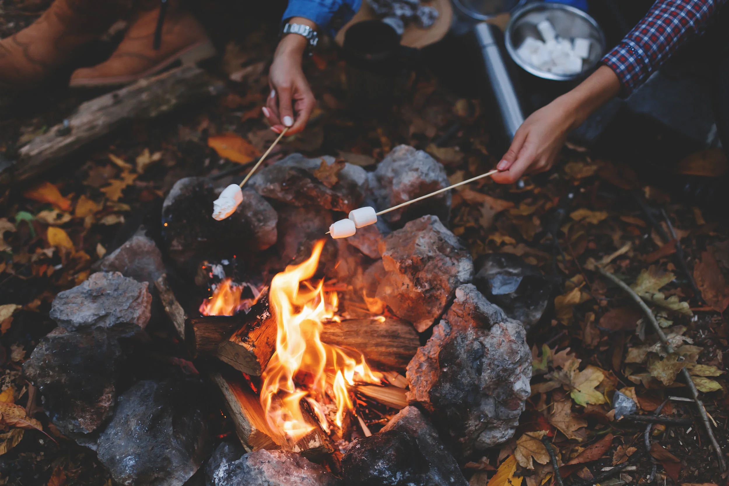 Boutique Tipi And Yurt Glamping In The Peak District With Private