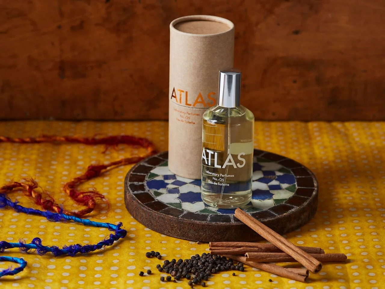 Laboratory-Perfumes-6.11.1621528.jpg