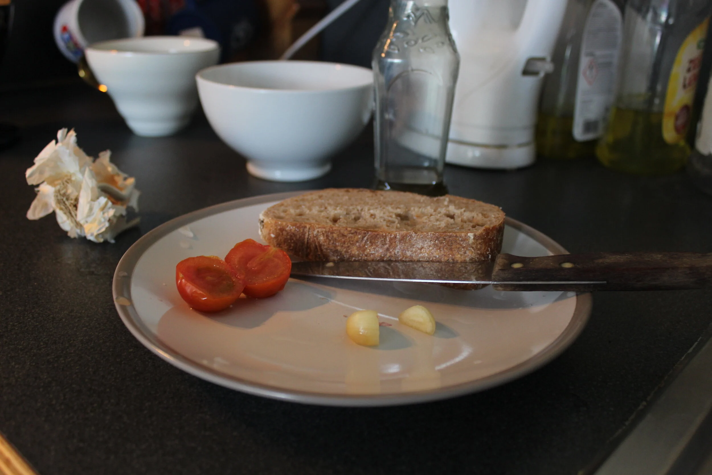 Breadwinners' Recipes: Catalan Tomato Bread