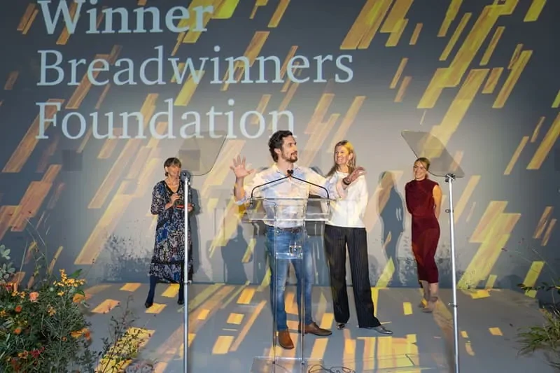 impact-in-social-enterprise - BW 2025.webp