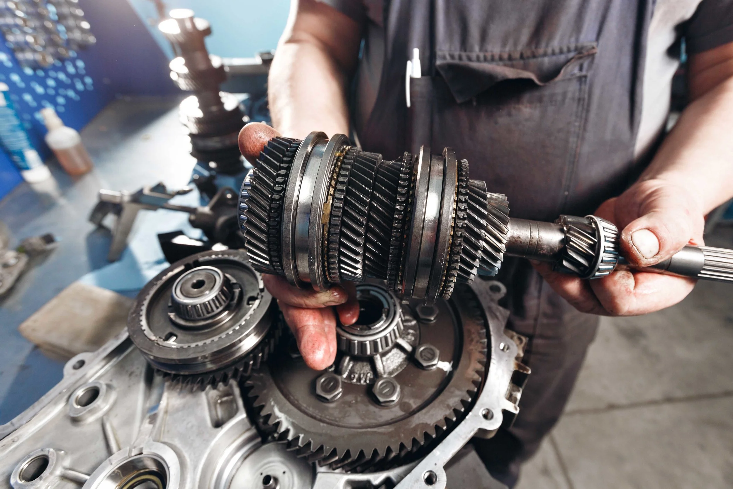 re_engineered_transmissions_homepage_repairs_london_essex_kent_hertfordshire_sussex_surrey_gearbox_rebuilds_services.jpg