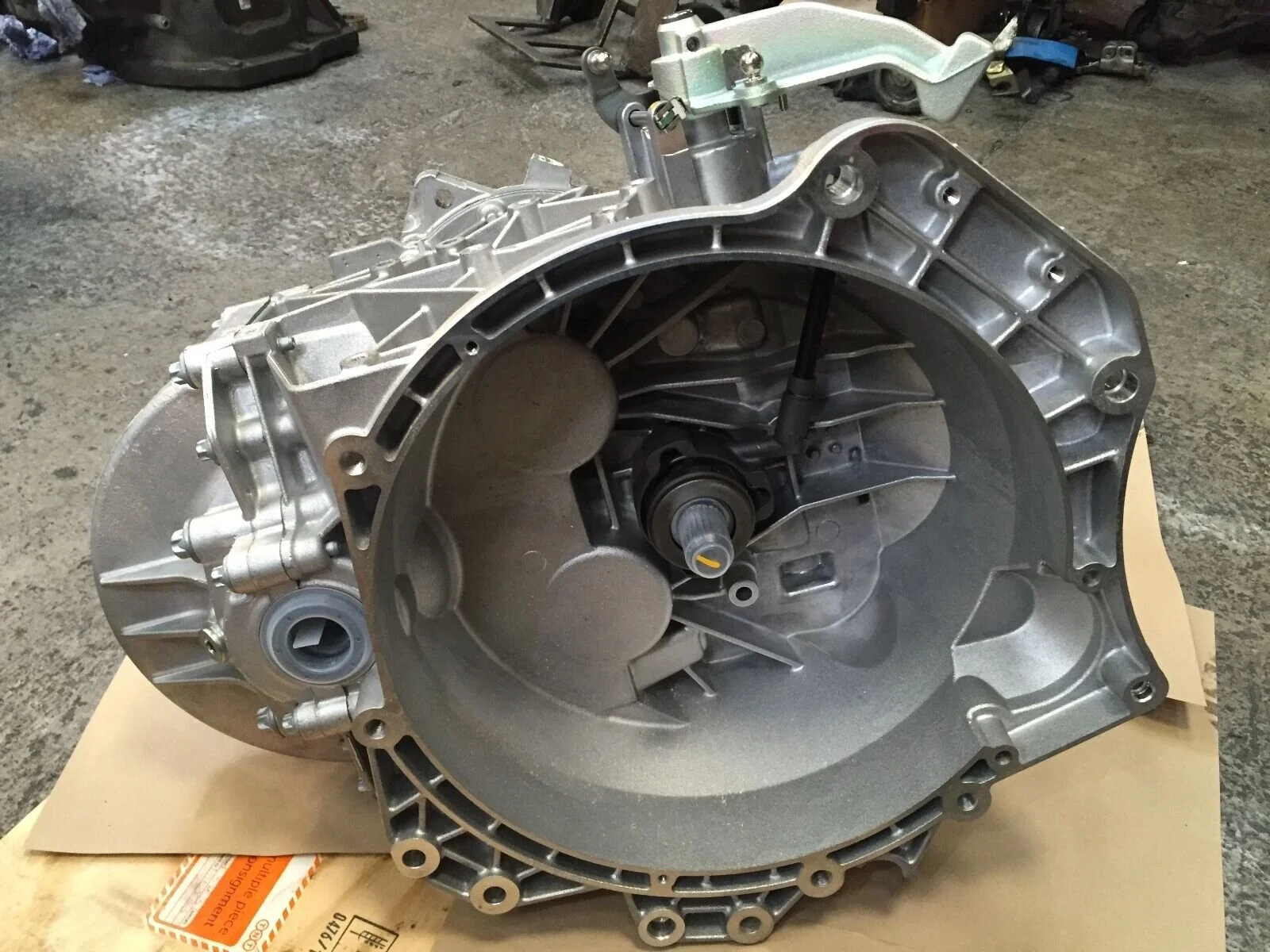 FORD GALAXY AUTOMATIC RECONDITIONED 2012 POWERSHIFT TYPE 2 GEARBOX FITTED