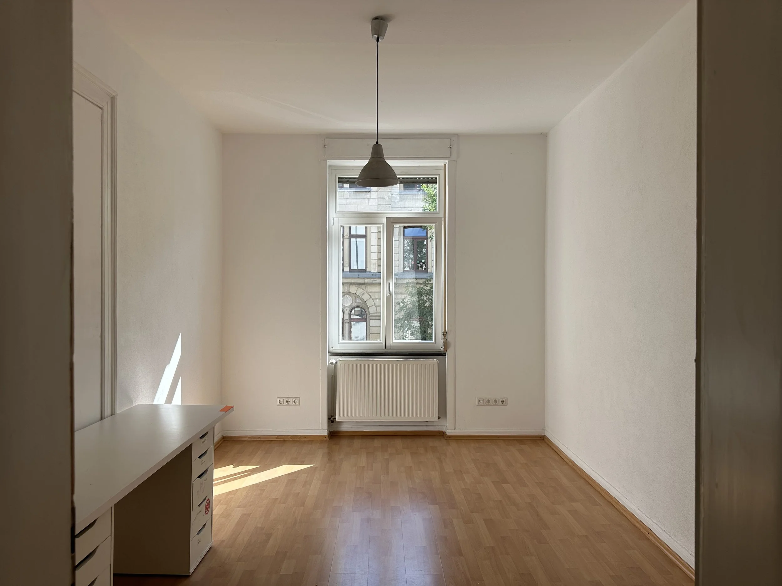 Helles Zimmer in 2er WG - nahe Wilhelmsplatz