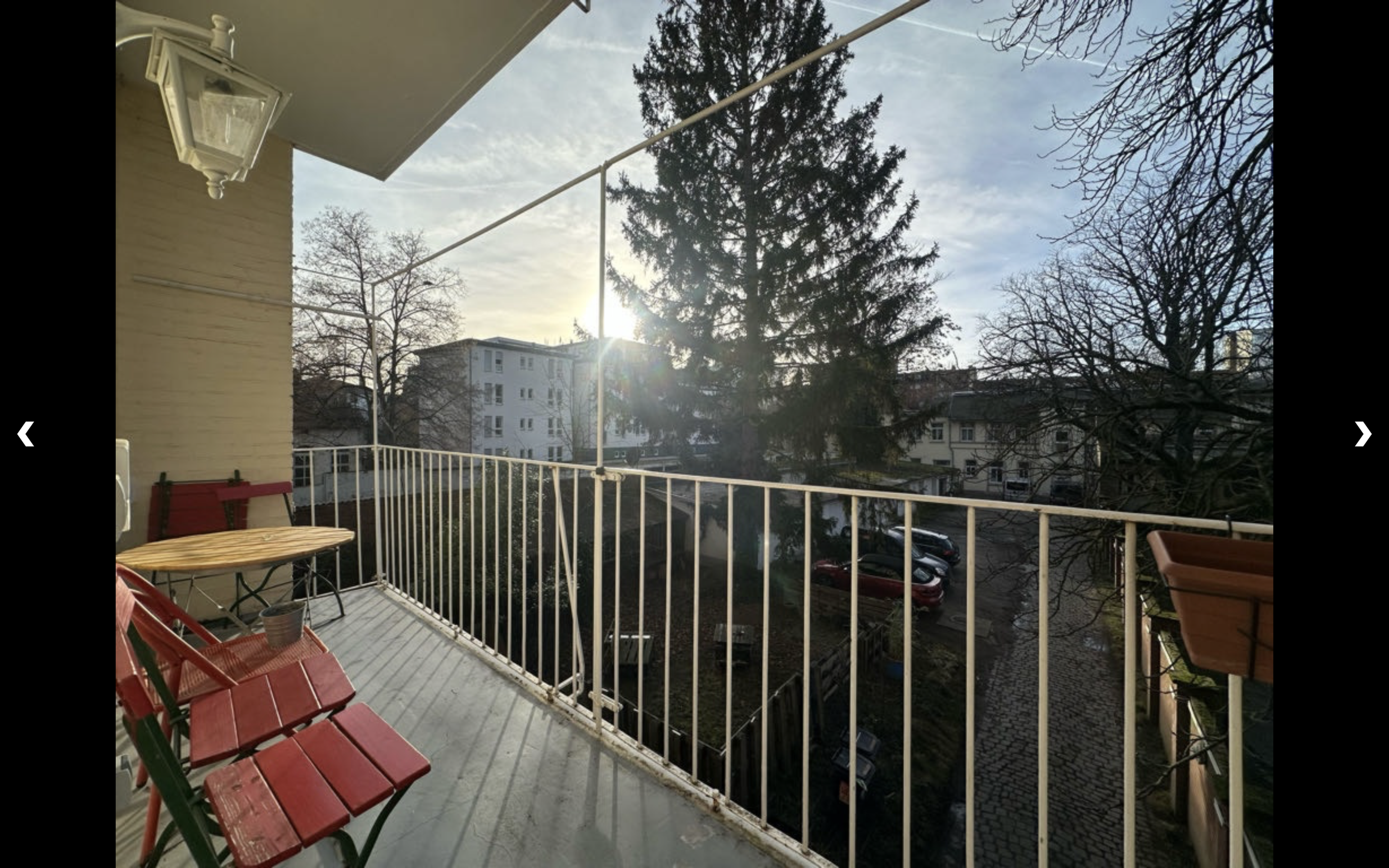 Helles WG Zimmer in Marktnähe - Wohnzimmer, Balkon, helle Küche