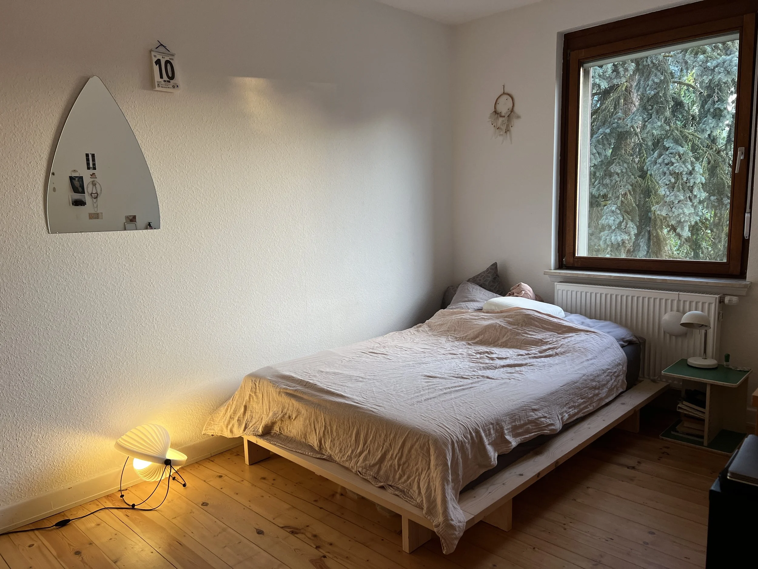 WG-Zimmer in 2er-WG mit Garten &amp; großem Wohnzimmer