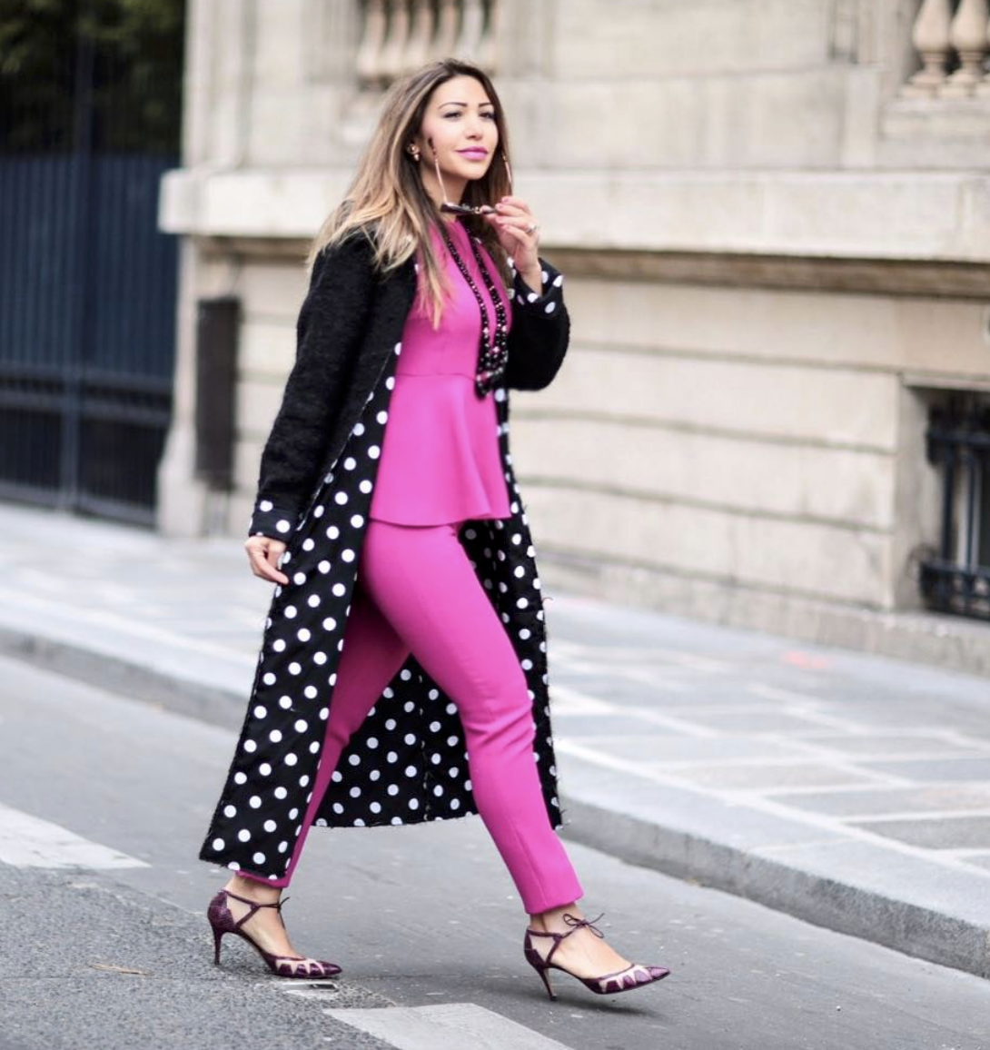@ mayawilliamz Full look by @nataliakaut . Photo by: @edwardspict #FashionLollipop #HotPink #NataliaKaut #PolkadotCoat #styleinspo #BiondaCastana