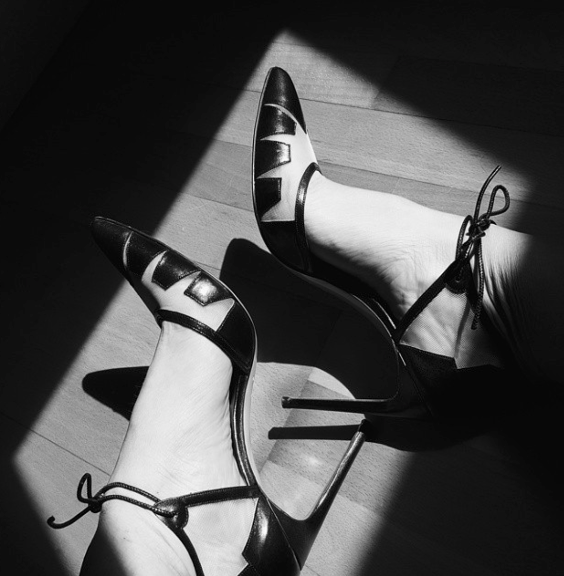 @ rhona_mac Imelda bloody Marcos strikes again #bitofachangefromtrailshoes #effmeshoes #biondacastana #mybiondas #shoeproblem #girlinbc
