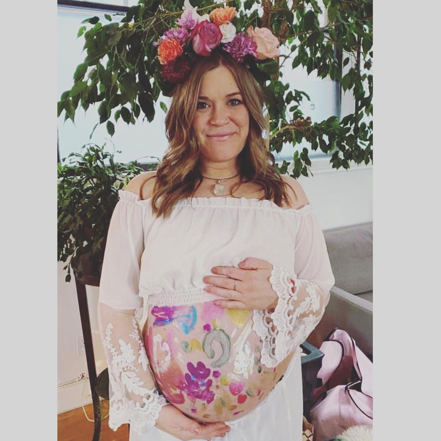 Home stretch! 🤰🏼👶🏼💜

Feeling incredibly loved, supported and ready to embark on motherhood after my Blessing way yesterday. 🙏🏼

Cannot thank enough all the ladies who came and for making this journey absolutely magical for me and babe! ✨✨✨

Th