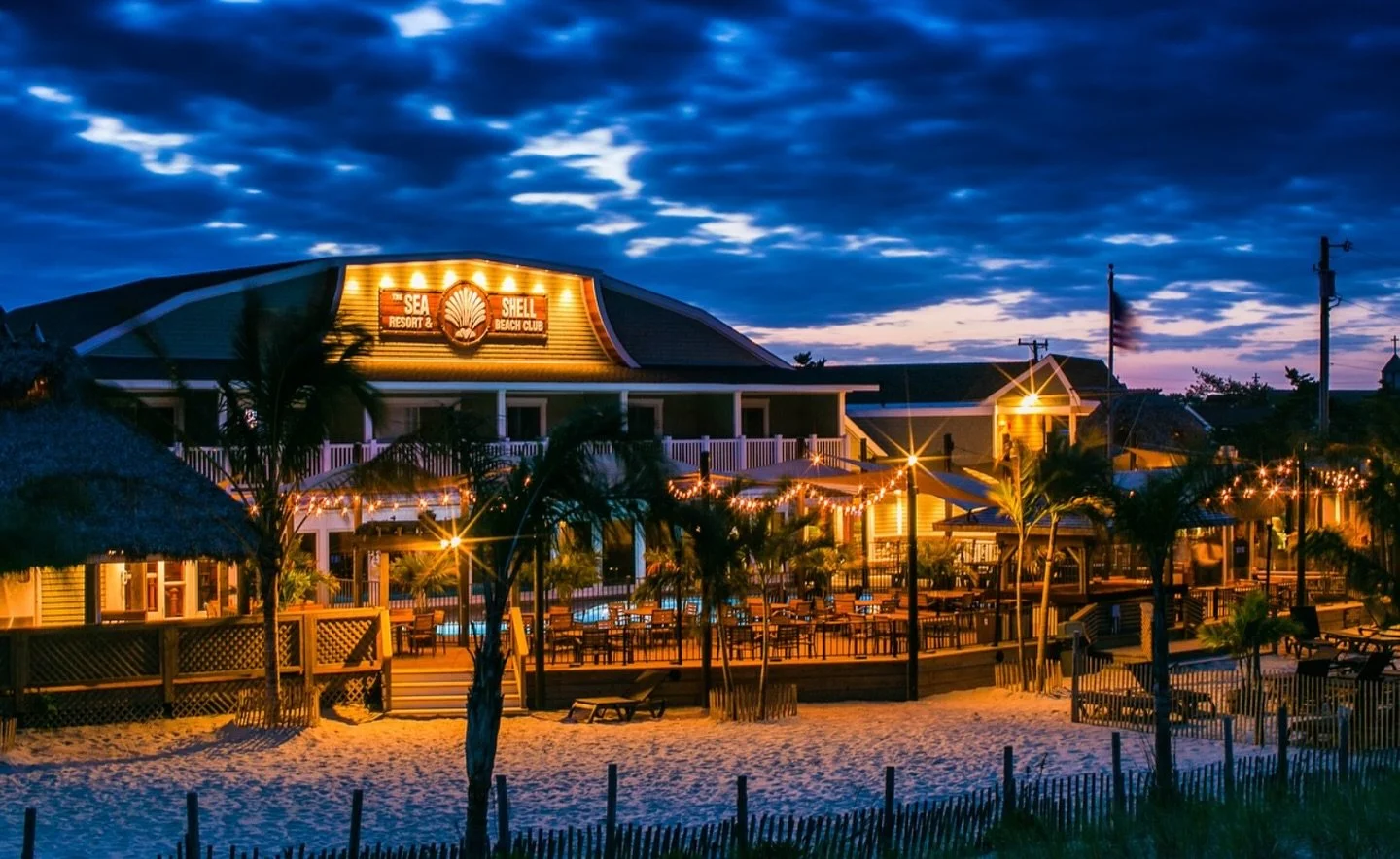 PSA: the @seashellresort Tiki Bar is open for the season! 🍹🌴

The Palm Grill and Tiki Bar will be open weekends (Friday, Saturday and Sunday) until Memorial Day Weekend.

Visit their page for hours and info!