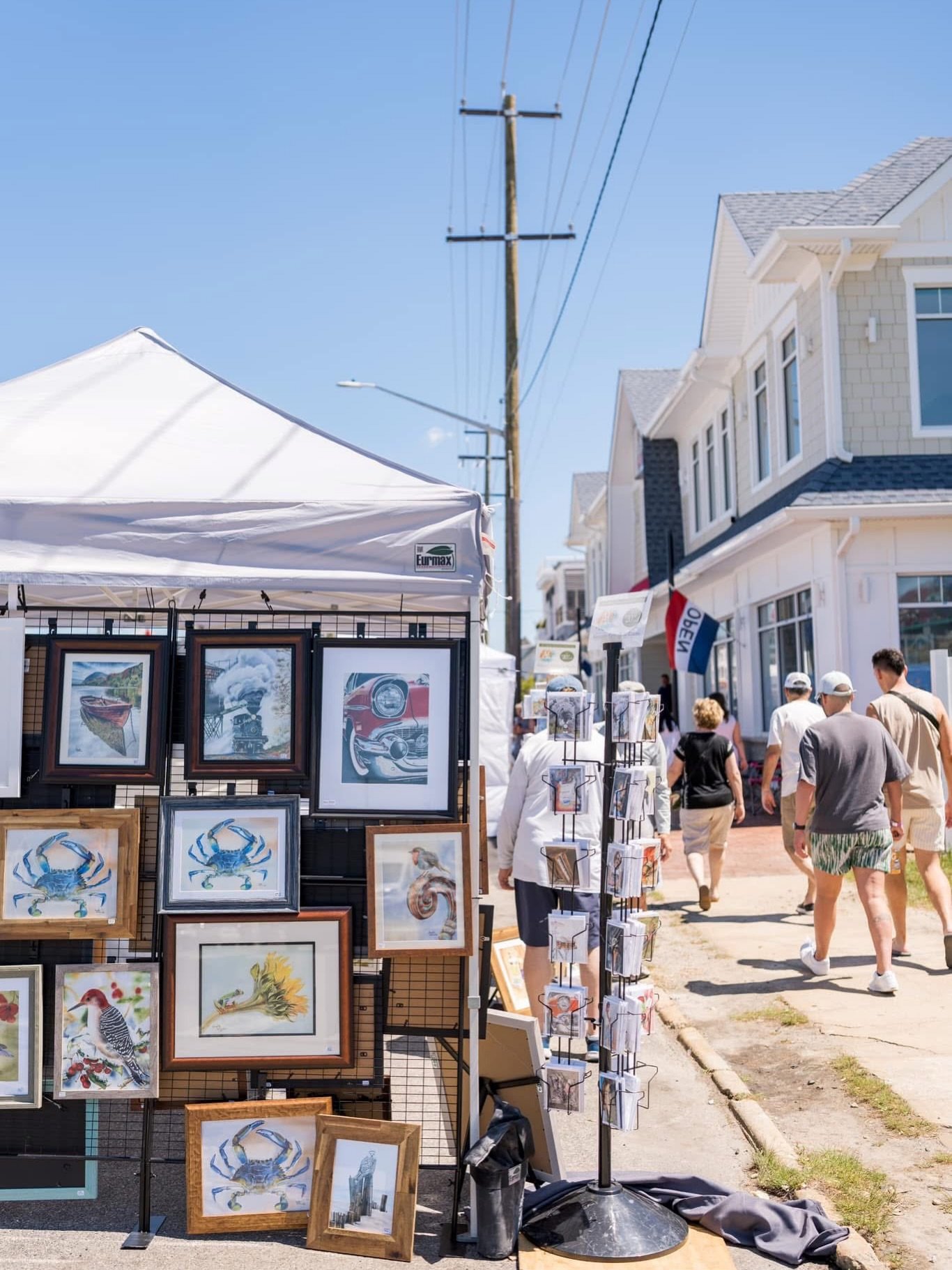 The @beachhavenartwalk is about a month away!&nbsp;

Join us for the annual fine arts and crafts festival that runs along Bay Avenue from Pearl Street to 8th Street!&nbsp;

Browse beautiful pieces from local artists, while supporting your favorite Be