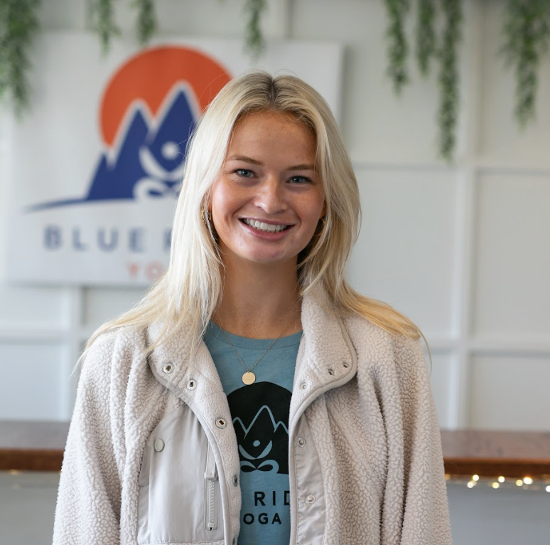 Bailey, Community Coordinator 